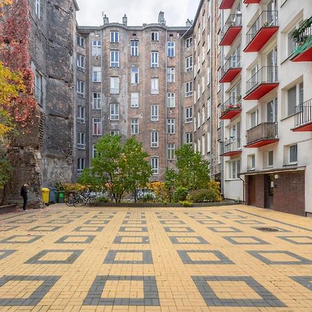 Hala Mirowska Apartments Варшава Экстерьер фото